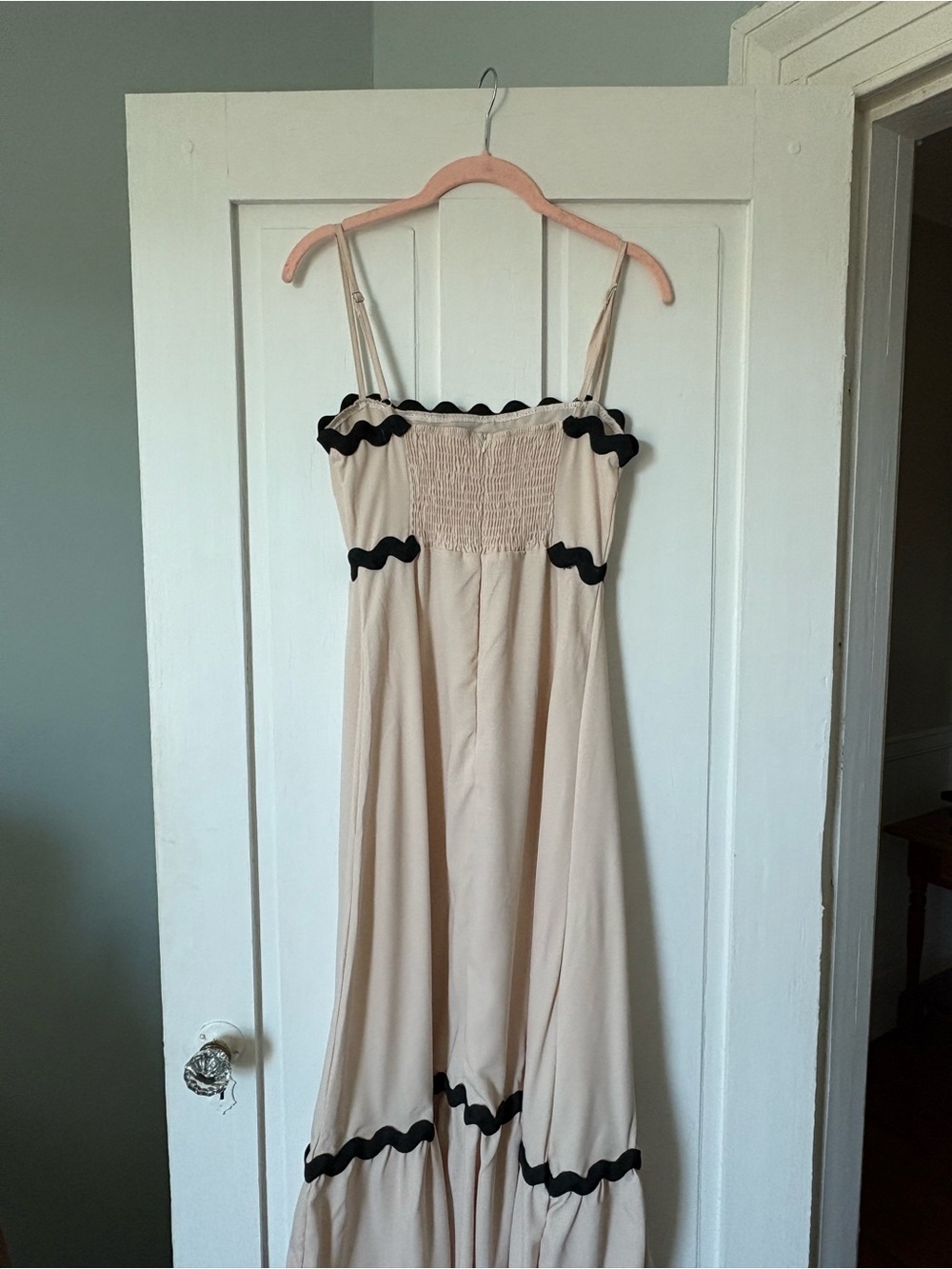 Sleeveless Cream Maxi Dress with Black Wavy Trim - Picture 10 of 12